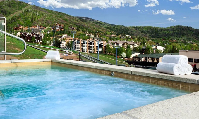 Steamboat Springs Resort | 𝐅𝐢𝐧𝐝𝐢𝐧𝐠 𝐌𝐞𝐢𝐥𝐢’𝐬 SKI-IN/SKI-OUT Sheraton Steamboat Resort +Amenities