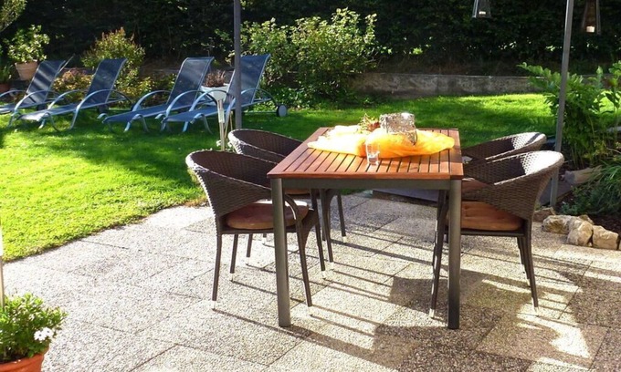 Altenlotheim House | Finke - Treetop Comfortable holiday residence