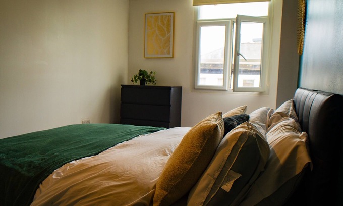 Huddersfield Apartment | Firdaus Central Huddersfield - Apartment No.9