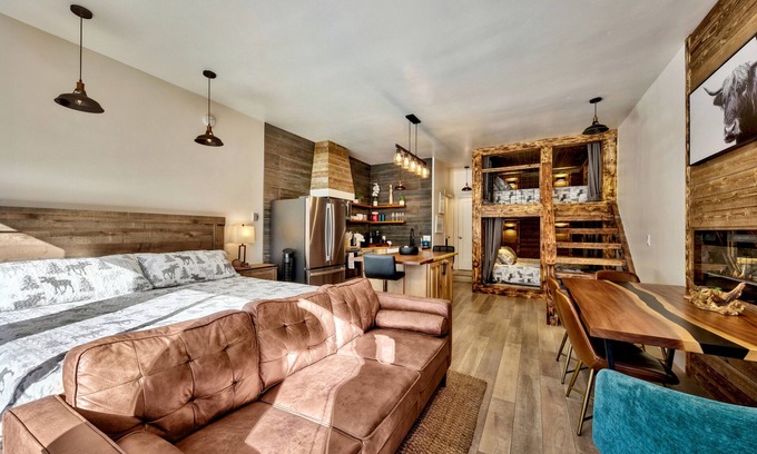 Zephyr Cove Apartment | First level studio Unit #7 close to everything bike, ski, swim Zephyr Cove!