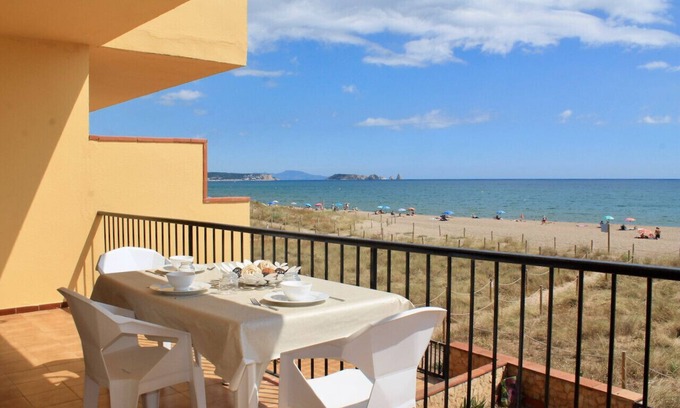Pals Apartment | First line beach apartment with front sea vue - Pals beach (DU 3H 317)