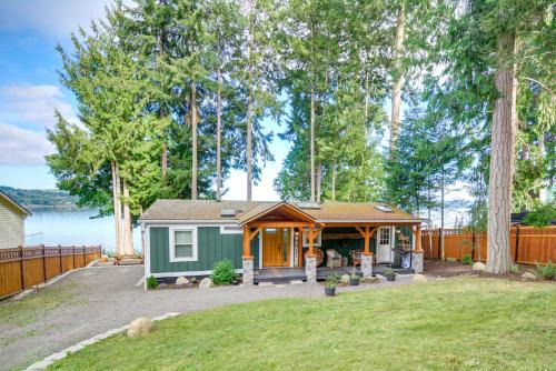 Port Ludlow House | Fish, Crab and Clam Waterfront Gem in Port Ludlow