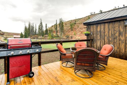 Dubois House | Fishing and Views River Paradise in Dubois!