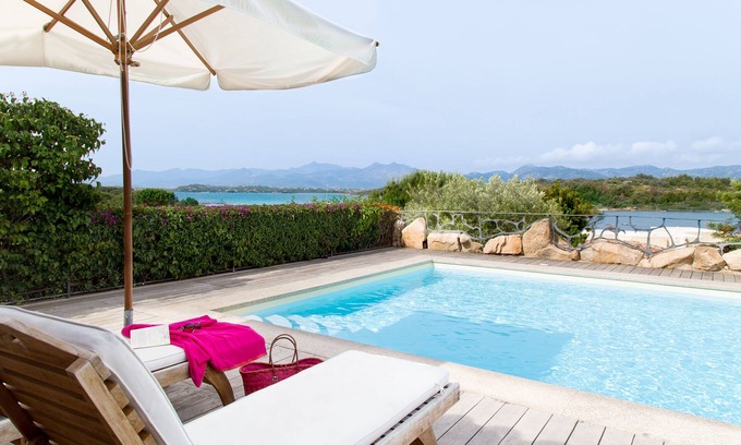 San Teodoro Villa | Five-bedroomed villa with private swimming pool and beautiful sea views
