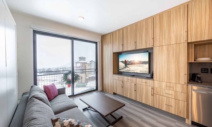 Park City Condo | *Flash Sale* Only 90 Days ’Til Christmas – Book Your Park City Vacation to Save + Free Skis