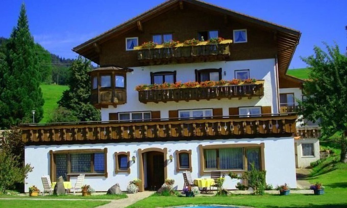 Ofterschwang Apartment | Flat in Sigiswang with balcony