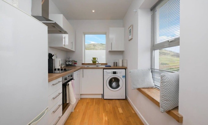 Gwithian Apartment | Flat Nestled in Sand Dunes on Godrevy Beach