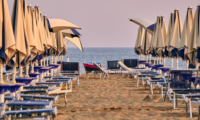 Porto Santa Margherita Apartment | Flat with terrace overlooking the pool