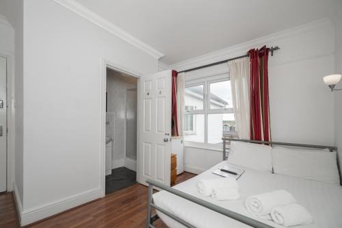 Streatham Apartment | Flexistay Norbury Aparthotel