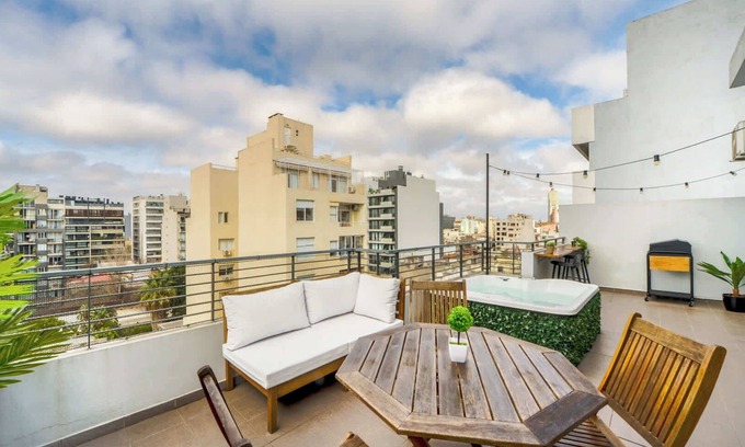 Palermo Apartment | Fliphaus + Ravignani 1372 - 1 Bd Pool & BBQ