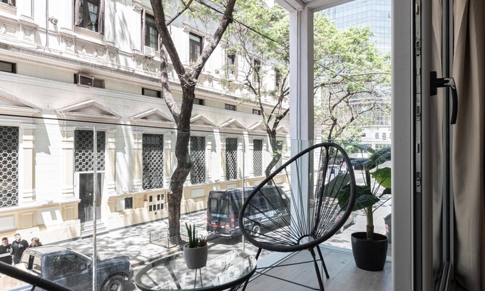 El Centro Apartment | Fliphaus + Virrey 300 - Lux Aparts 'A' Congreso
