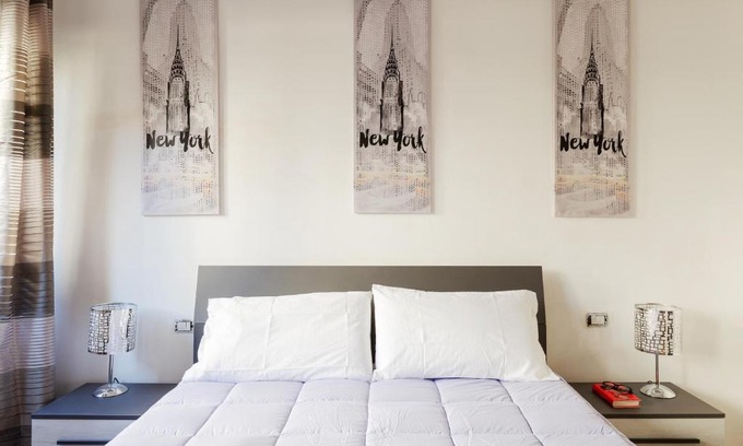Santa Maria Novella Apartment | Florence Ognissanti Apartment