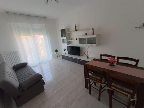 Bergamo Apartment | Flori's Home