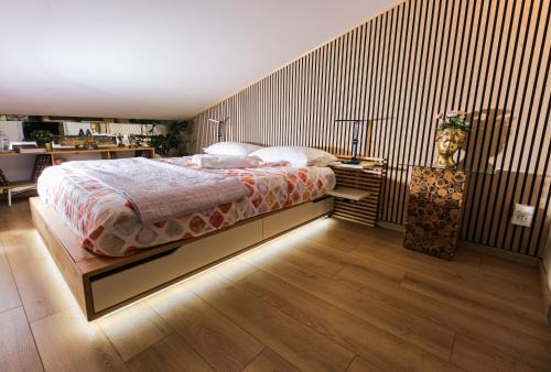 Calderara di Reno Apartment | Flytosuite it con 35 Camere 3 Suite Delux