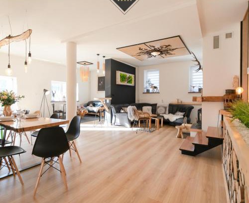 Szczyrk House | Folkowy Dom dla 14 osób z sauną i grillowiskiem - Dream Apart