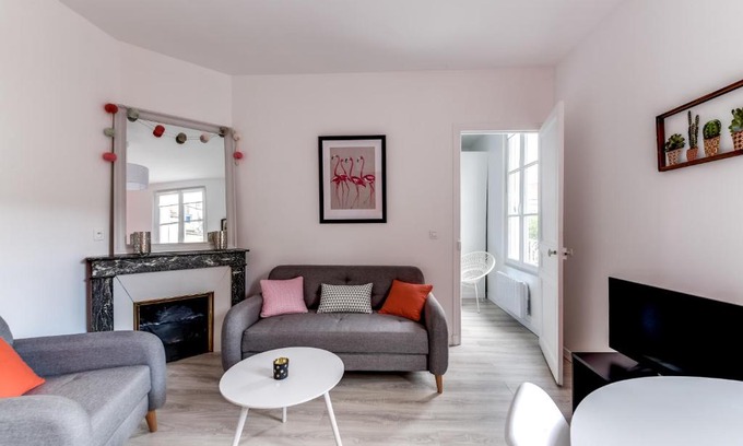 Fontainebleau Apartment | Fontainebleau Sweet Home Duplex