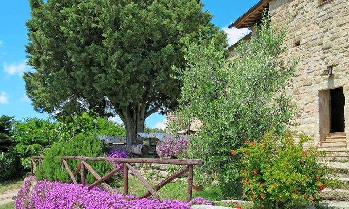 Roccastrada Apartment | Fonte - Borgo la Civitella by Interhome