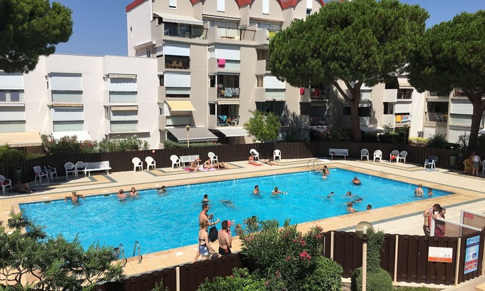 Port Rive Gauche Apartment | for rent studio gruissan