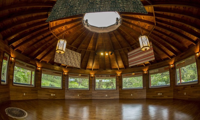Honokaa Cabin | Forest Retreat Eco-Lodge - 24 acres of private land.