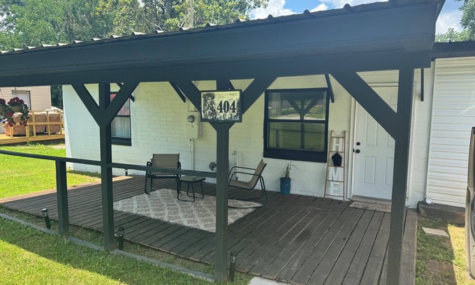 Cantonment House | Forrest by the Beach