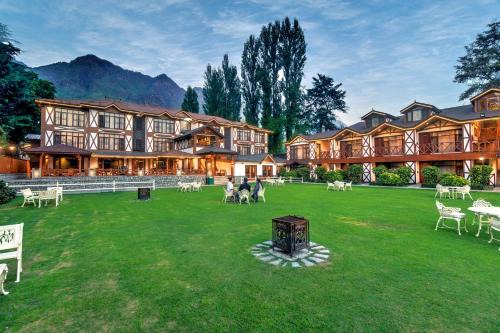 Nishat-Shalimar Resort | Fortune Resort Heevan, Srinagar - Member ITC Hotels' Group
