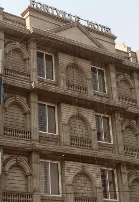 Lahore Hotel | Fortville Hotel