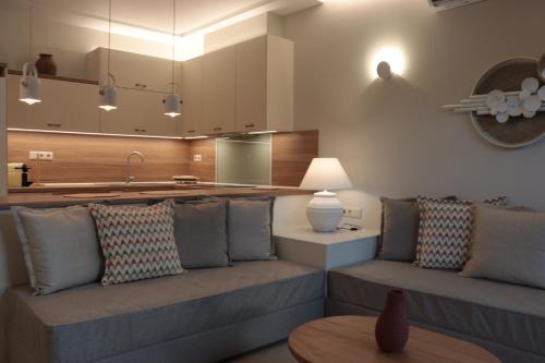 Karystos Apartment | Fos Luxury Villas