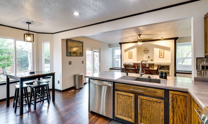 Fountain House | Fountain Retreat w/Private Hot Tub & Fire Pit