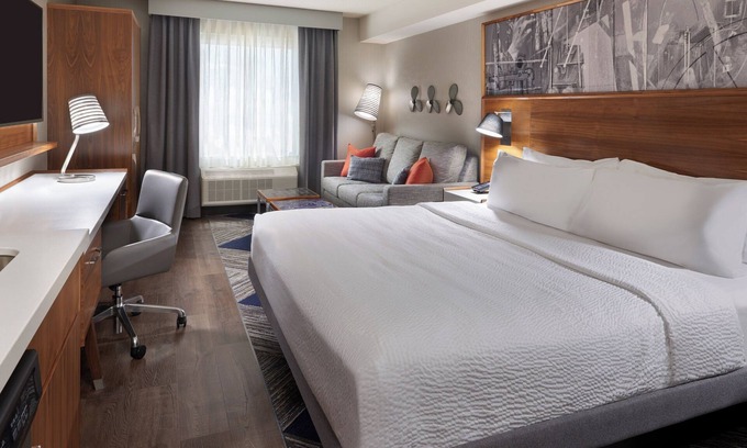 Vaughan Hotel | Four Points by Sheraton Vaughan