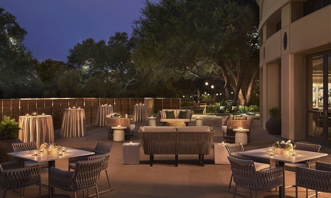 Waller Creek District Hotel | Four Seasons Hotel Austin