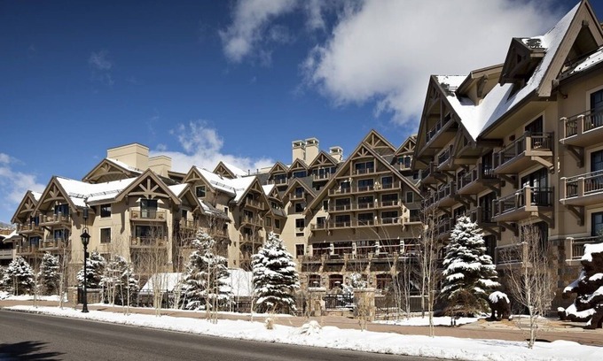 Vail Hotel | Four Seasons Resort - 3 Bedroom Residence In Vail Village