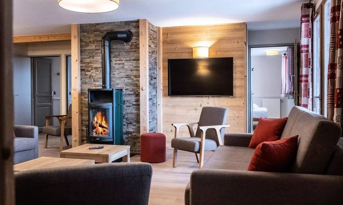 Belle Plagne Apartment | Residence les Balcons de Belle Plagne * - 8 Room Apartment 14/16 People