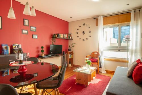Ramalde Apartment | Francos Relaxing Apartment by the metro