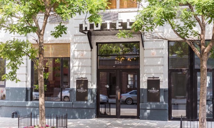 Greenpoint Hotel | Franklin Guesthouse