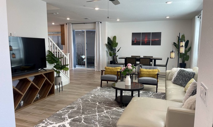 Clovis House | Fresh modern home-gated community with large pool-near Copper River