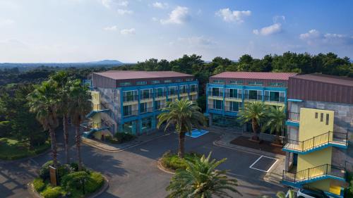 Seongsan Hotel | FromH T Resort Jeju Seongsan