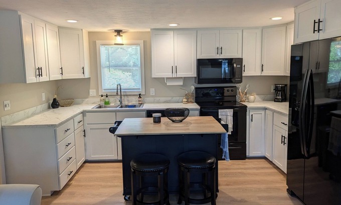 Fryeburg House | Fryeburg home away from home