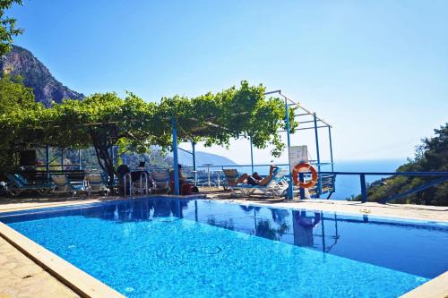 Faralya Cabin | Fullmoon Camp