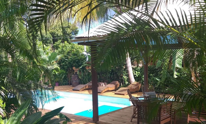 Deshaies House | Fully equipped bungalow with outdoor kitchen, air conditioning, Italian shower bathroom