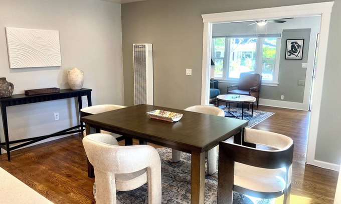 Downtown North Cottage | Fully Furnished Cottage, Walking Distance To Down Town Palo Alto