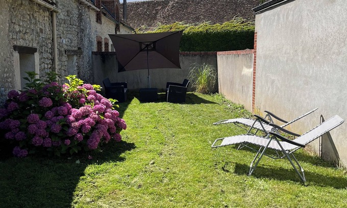 Lorrez-le-Bocage House | Fully renovated country house, possibility to bring your horses