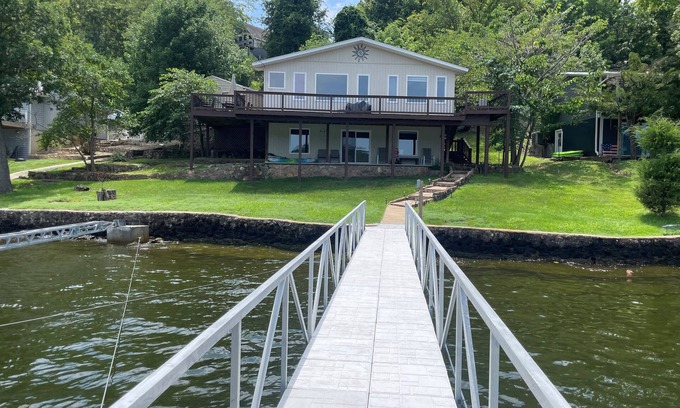 Camdenton House | Fully Remodeled Lakefront Home with Beautiful Views of Lake of the Ozarks!