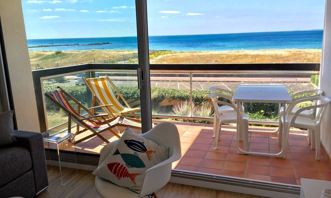 Carnac Apartment | Fully renovated apartment, seafront, comfort, design, sleeps 4.