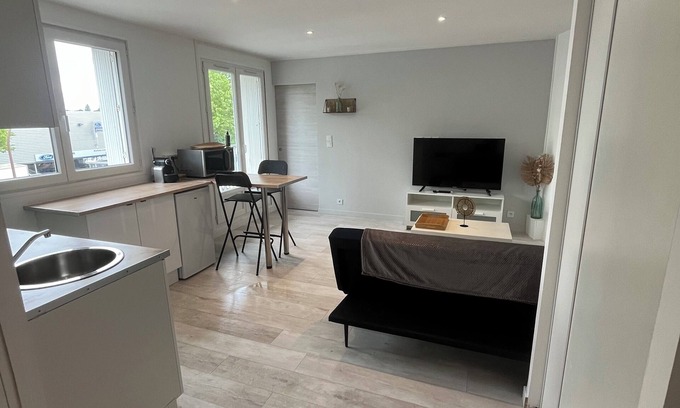 Livry-Gargan Apartment | Fully renovated, comfortable 2-bedroom apartment near Paris.