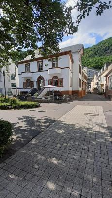 Bad Bertrich Hotel | Gästehaus Viktoria
