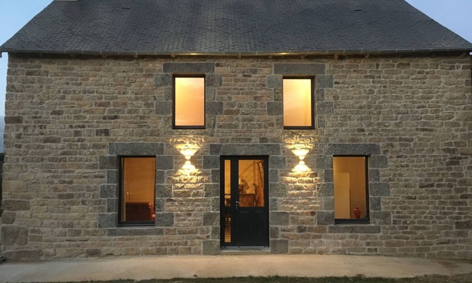 Saint-Vran House | Gîte à la Ferme, au Coeur du Mené