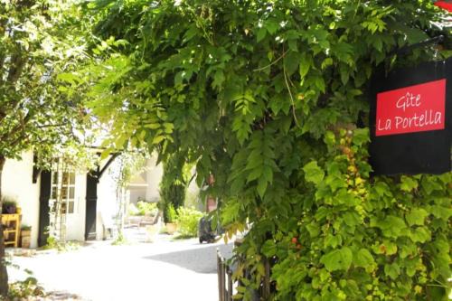 Corbelin House | Gîte de charme entre campagne et montagne