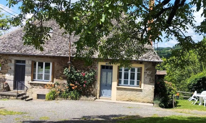 Altillac Villa | Gîte de France Les embruns 3 ears - Gîte de France 6 people