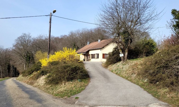 Chamesol House | Gîte de la Ferme du Lomont