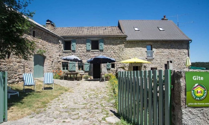 Peyre-en-Aubrac House | Gîte de Marie 1 épi - Fau-de-peyre